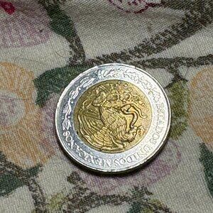 🪙 1992 Mexico $5 Nuevos Pesos Coin — Bi-Metallic — Circulated - Vintage